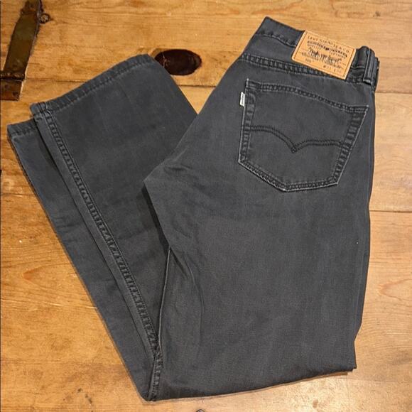 Mens Levi's 505 Black Straight Jeans Classic Style Size 31 - Picture 1 of 12
